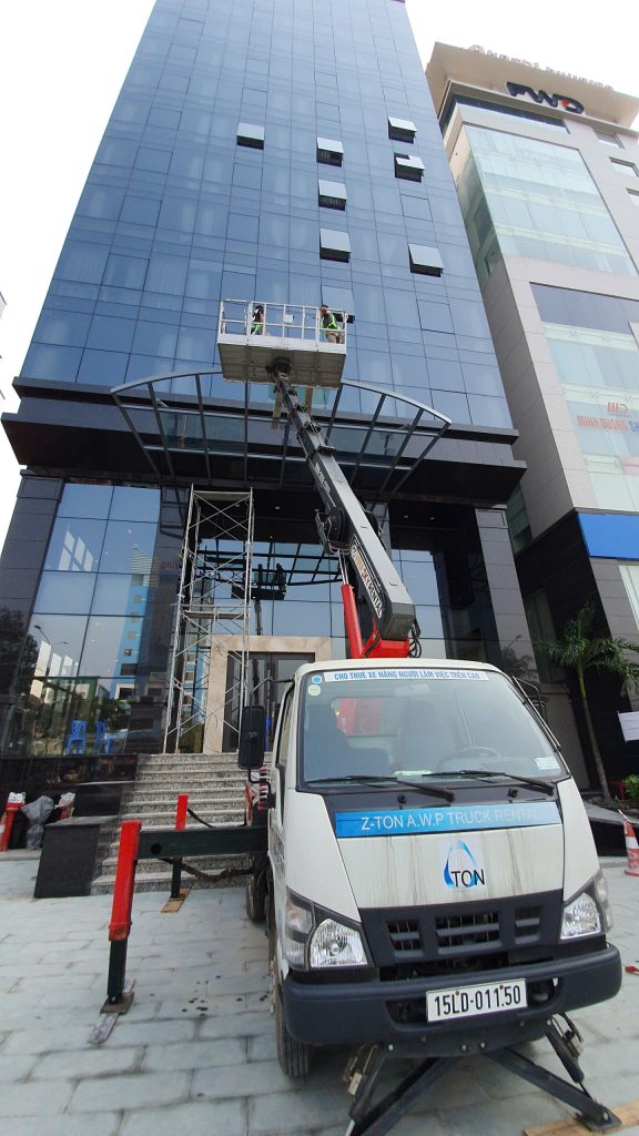 Xe Nâng Người Làm Việc Trên Cao Của Z-TON GROUP